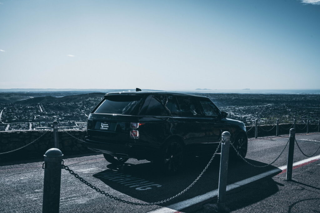 Black 2020 Range Rover on gloss black Forgiato forged wheels fitted by California Motorsports