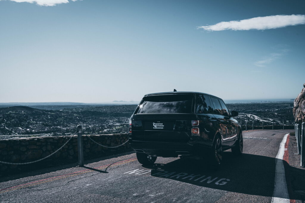 Black 2020 Range Rover on gloss black Forgiato forged wheels fitted by California Motorsports