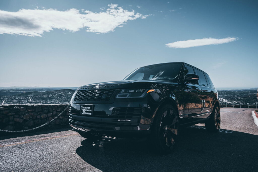 Black 2020 Range Rover on gloss black Forgiato forged wheels fitted by California Motorsports